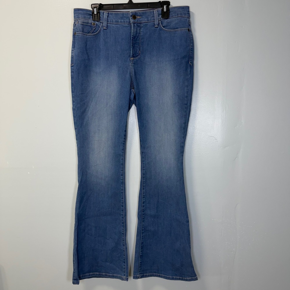 NYDJ‎ Flare Jeans Blue Medium Wash Lift Tuck Technology Size 14